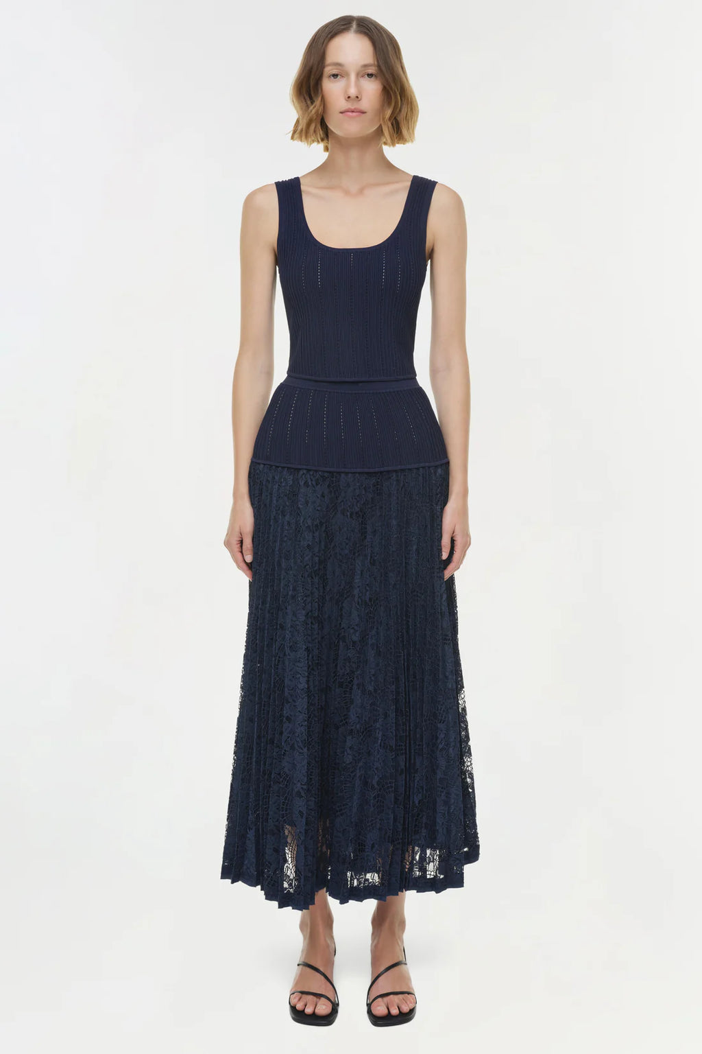 タグ付き St.cecilia MEMORY TWILL SKIRT タグ付き St.cecilia MEMORY