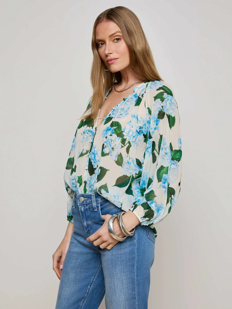 L'agence - Teagan Blouse - Ivory/Light Blue Hydrangea