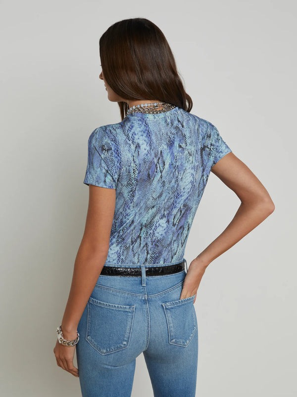 L’agence - Ressi Fitted Tee - Light Blue Textured Snake