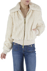 WINTER WHITE