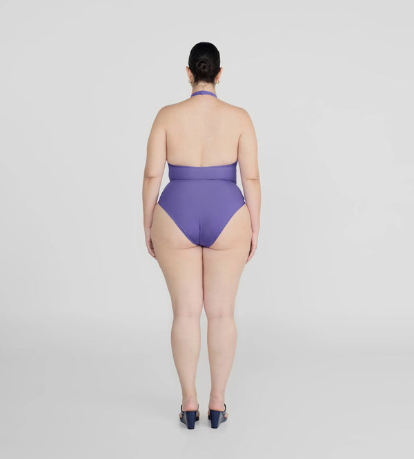 Maygel Coronel - Cipria One-piece - Higo