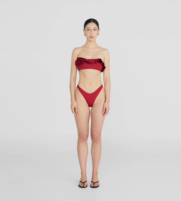 Maygel Coronel - Bies Two-Piece - Carmesi
