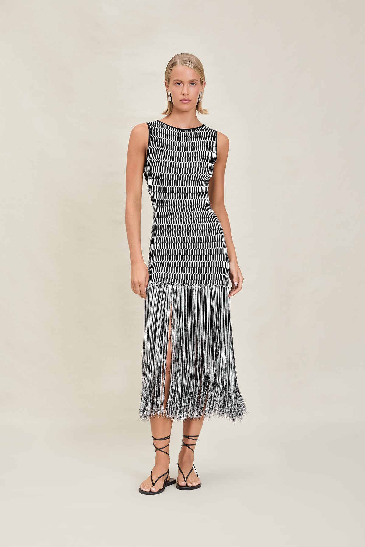 windsor grey dress Devon - Leiza new-260426