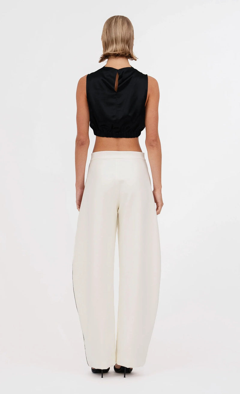 Nonchalant - Reese Crop - Black