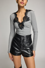 LADY LACE COMBO TOP