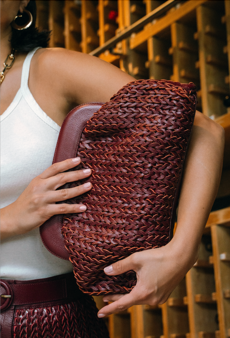 Nonchalant - Haddie Clutch - Bordeaux