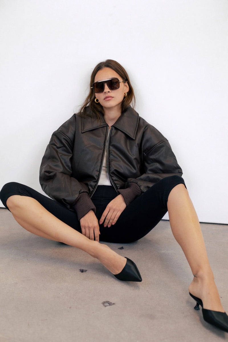 Past Midnight - The Retro - Brown