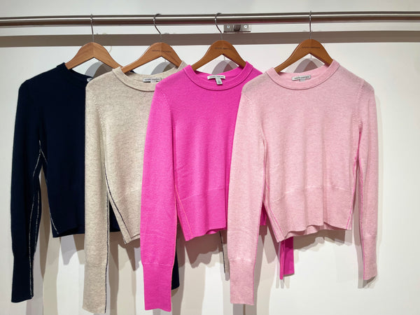 Crew W/ Contrast Side Seam Detail