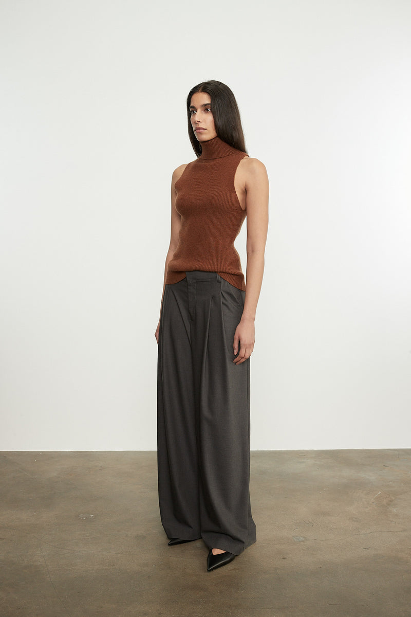 Easy Pleated Wide Leg Trouser
