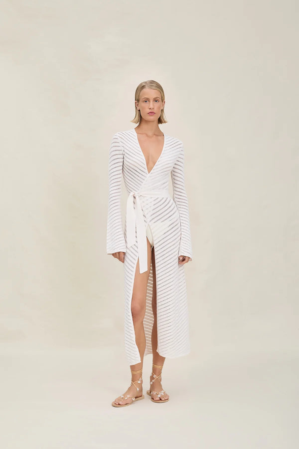 Devon Windsor - Elliott Robe - Ivory