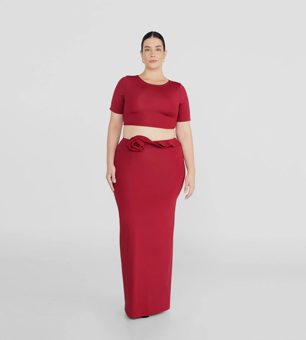 Maygel Coronel - Cowan Set - Carmesi