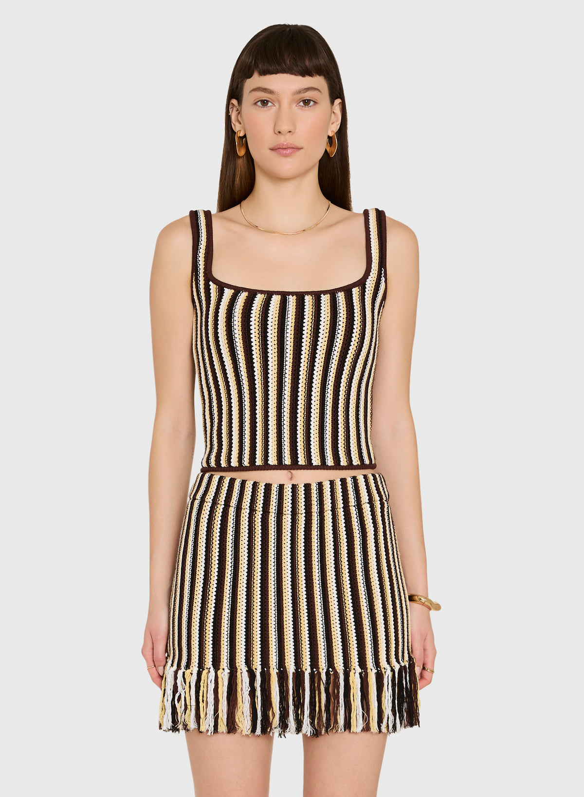TOPS | Trendy tops for your daily style