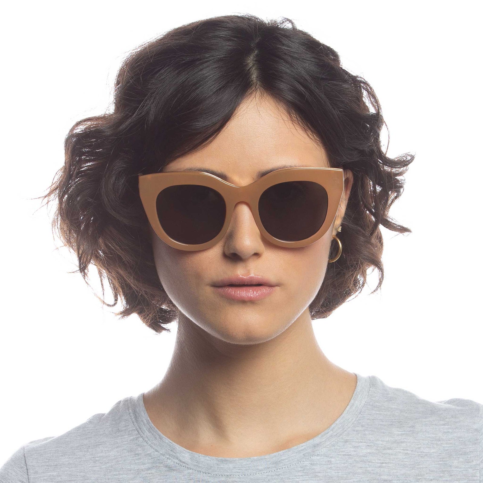 LE SPECS Caramel Air Heart Sunglasses Le Specs Air Heart Black Gold Female Cat-Eye Sunglasses  main image 3